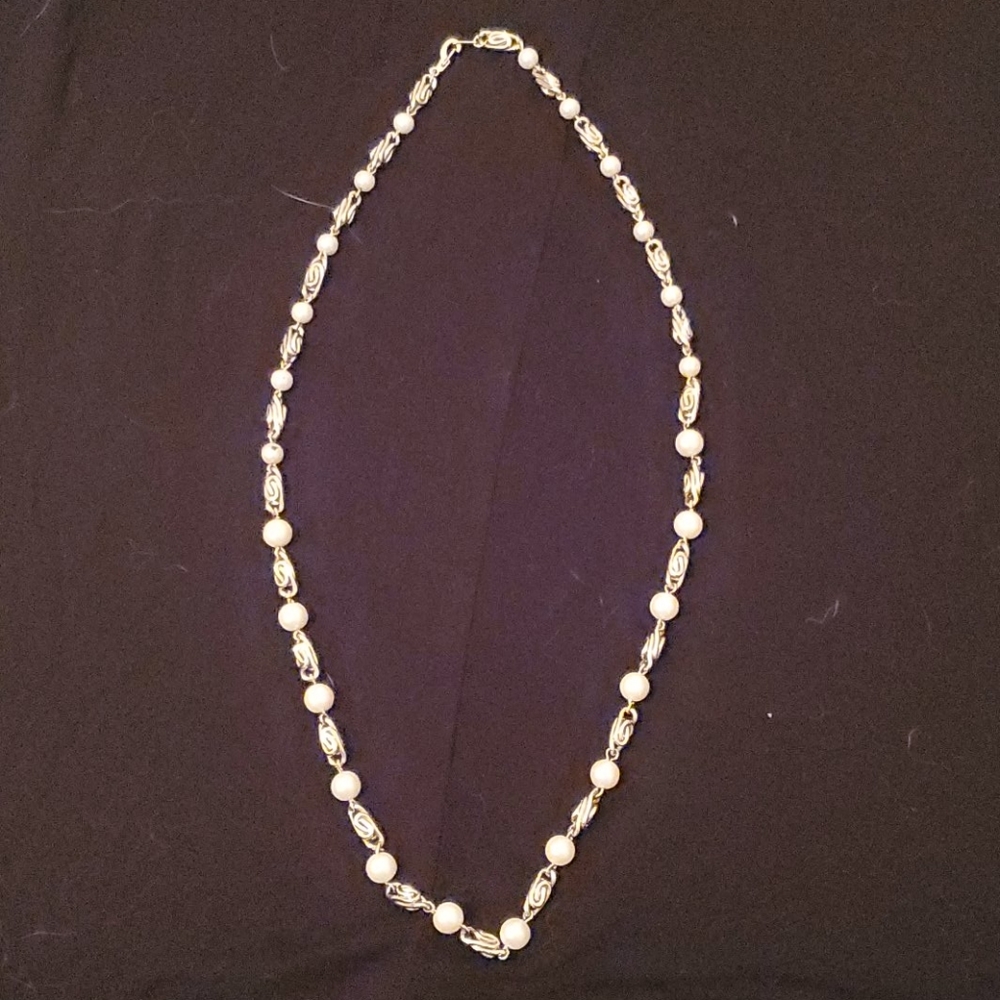 Gold and Pearl Necklace